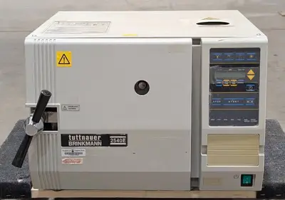 Tuttnauer Brinkmann 2540E autoclave (599712)