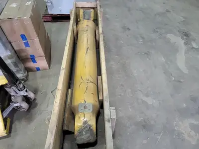 USED KOMATSU R707-01-0303