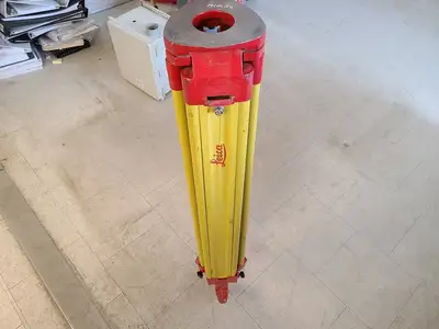 Tripod Stand