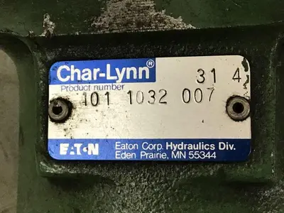 USED CHAR LYNN 101 1032 007