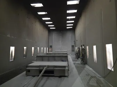 Blast Room w/ (2) Schmidt Pots, Recirc System, Towable Cart, 48 Cell Cartridge Collector (