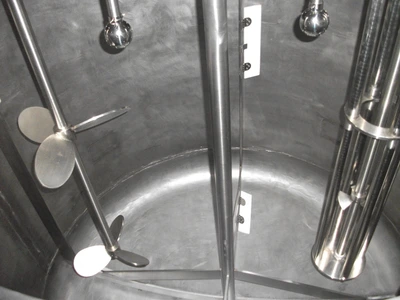 2,200L S/S Enclosed Combination mixer
