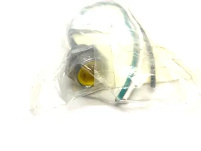 NEW ALLEN-BRADLEY SER. A MINI-MALE RECEPTACLE 3-POLE 600V AC/DC