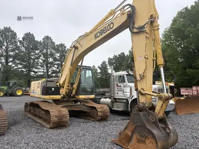 Used 2013 KOBELCO SK210-9 Crawler Excavators Tennessee US | Moore Equipment #1517222
