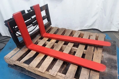 Used _UNKNOWN_ _UNKNOWN_ Pallet Forks West Virginia US | Cooper Industries #1409412