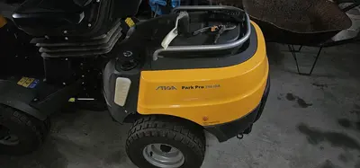 USED 2017 STIGA PARK PRO 740 IOX