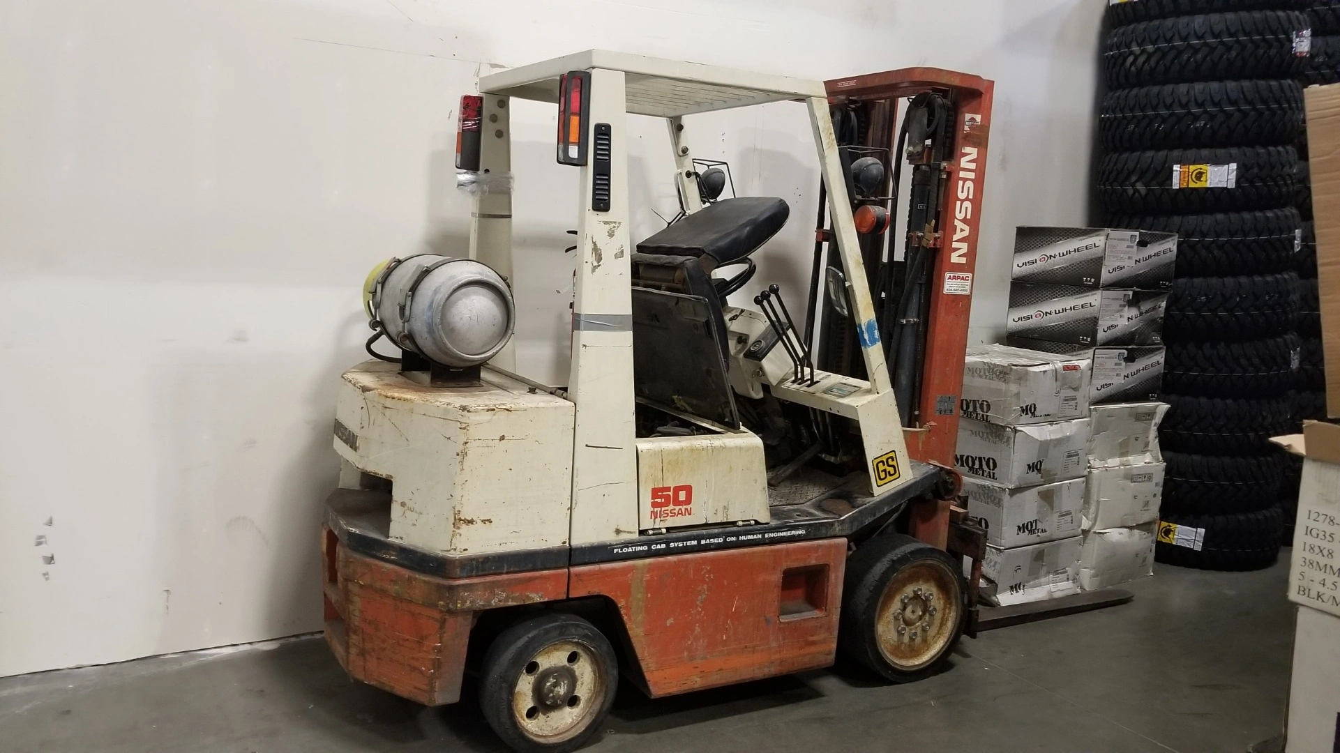Nissan Forklift 5,000 lbs Propane