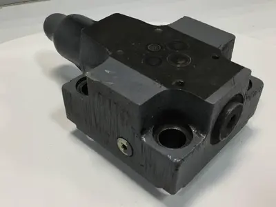USED VICKERS CVCS25C3S2W24510S32AP10