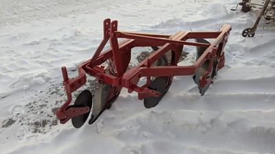 USED MASSEY FERGUSON 66