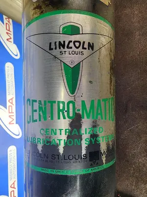 USED LINCOLN CENTRO-MATIC CENTRALIZED LUBRICATION SYSTEM