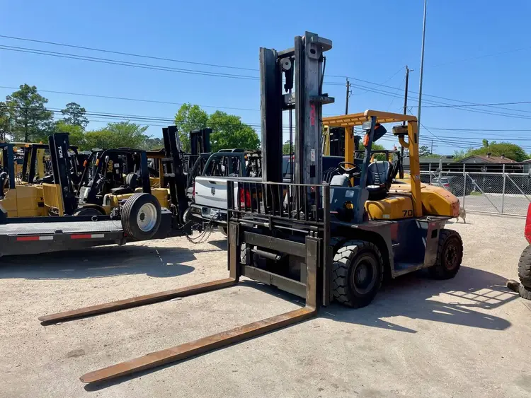Used 2006 TCM FD70-9 Internal Combustion Forklifts: Pneumatic Tire Texas US | TB Forklifts #1274865