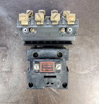 USED ALLEN-BRADLEY 702-B0A93