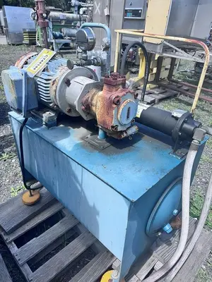 USED LYCO 7000