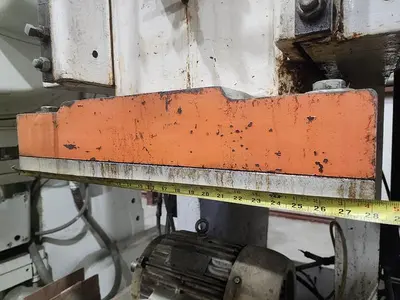 USED U.S.I 90 TON O.B.I.