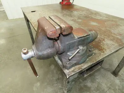 Used ARROW INDUSTRIAL SALES _UNKNOWN_ Welding Machinery (Other) Indiana US | Arrow Industrial #1367567