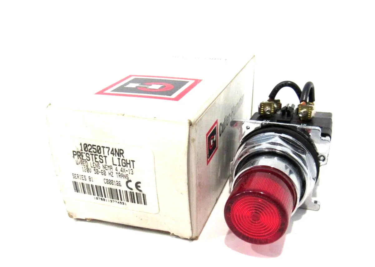NEW CUTLER HAMMER 10250T74NR PRETEST LIGHT