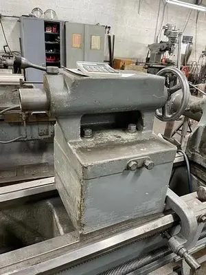 USED 1974 CINCINNATI LR