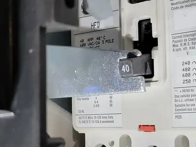 USED EATON CUTLER-HAMMER SVX015A1-5A4N1