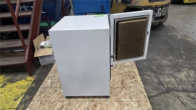 1.44 KW Heratherm Oven Thermo Scientific Size 4, FPM 7316, New In 2015