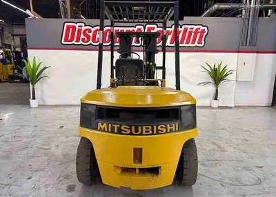 USED 1997 MITSUBISHI FG35