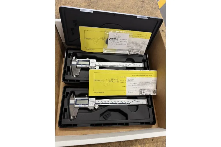 Used _UNKNOWN_ _UNKNOWN_ Digital Calipers Utah US | KD Auctions #1549447
