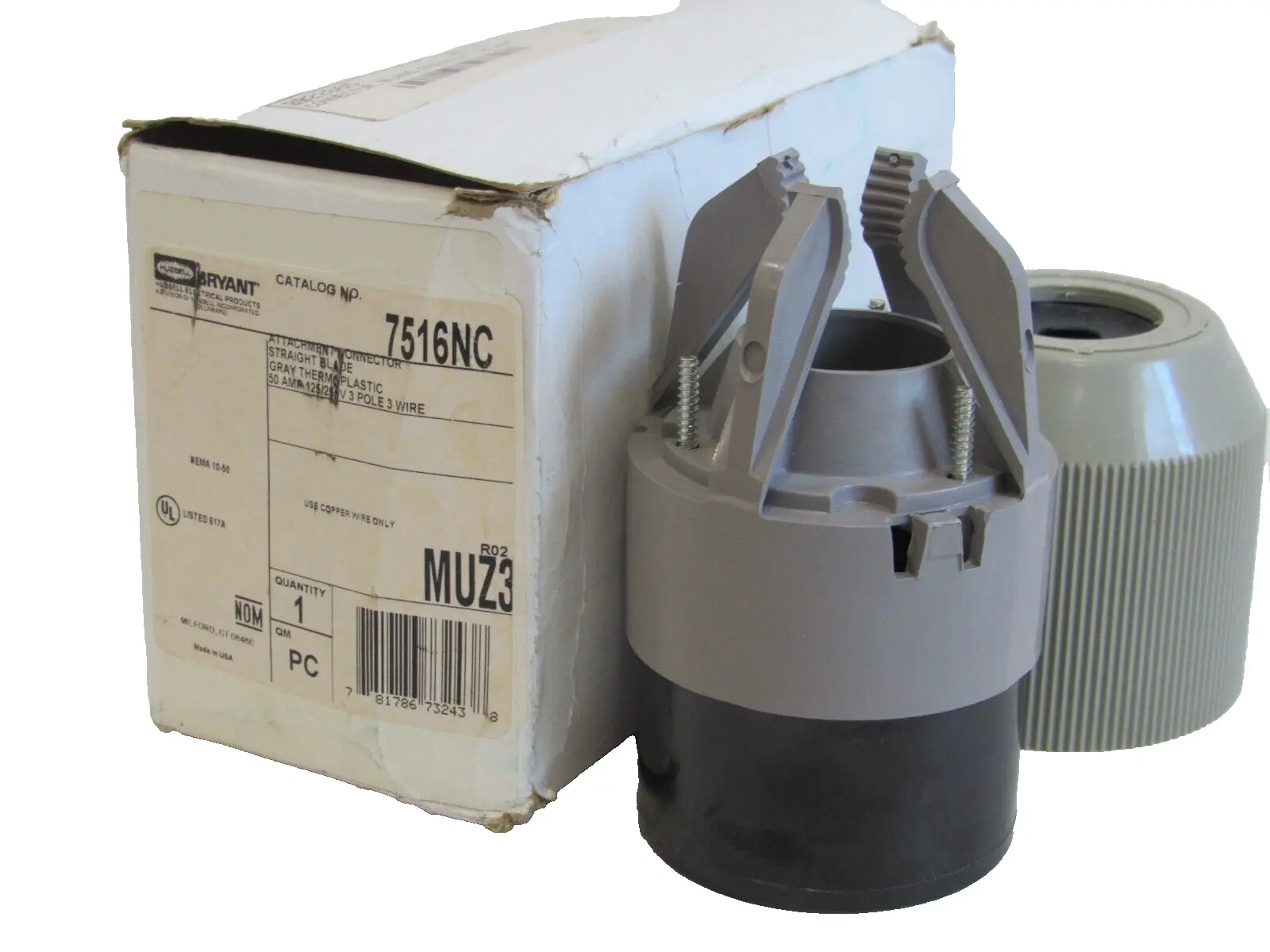 NEW HUBBELL BRYANT 7516NC STRAIGHT BLADE CONNECTOR