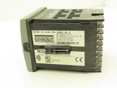 Honeywell DC2500-E0-0L00-100-00000-00-0 UDC2500 Temperature Controller Module