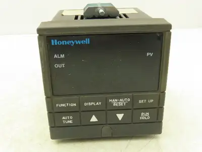 Honeywell DC200H-2-000-100000-0 UDC2000 Mini Pro Digital Temperature Controller