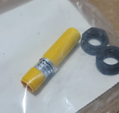 NEW Turck T4652300
