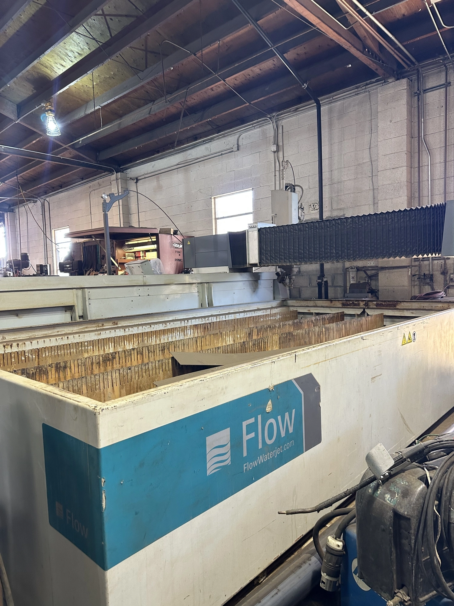 USED 2020 FLOW M200 4020 PIVOT