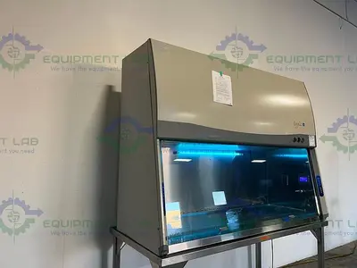 USED LABCONCO 3460009 CLASS II TYPE A2 PURIFIER 6 FT BIOLOGICAL SAFETY CABINET 115V