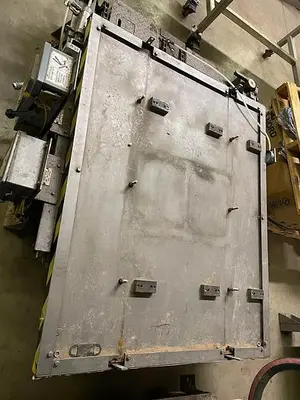 Whallon High Speed Bright Can Palletizer