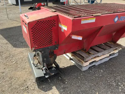 Used _UNKNOWN_ _UNKNOWN_ Dry Spreaders Michigan US | Miedema Asset Management Group #1477192