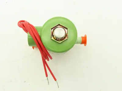 Honeywell Skinner V42LB0JV022 Solenoid Valve 2-Way (NC) 24V/60 20 PSI 3/8" Hose