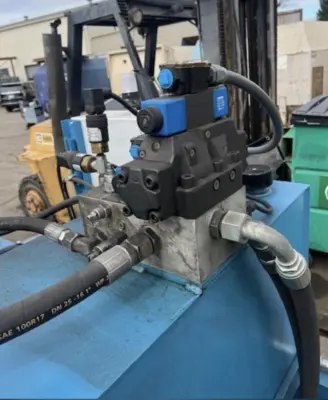 USED SUMMIT D4