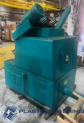 Grinder, 15 HP Cumberland Model 584