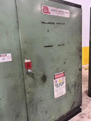 550 kW AMERICAN INDUCTION HEATING CORP (1999) INDUCTION HEAT POWER SOURCE & CONTROLS: STOCK #20012