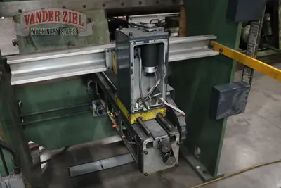 Used CINCINNATI CBII 4 X 60 Press Brakes Michigan US | Vander Ziel Machinery Sales #1015627