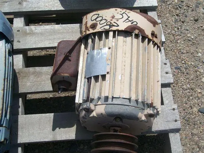 Used CENTURY ELECTRIC 5HP Motors (misc) Saskatchewan CA | Chad Equipment #466573