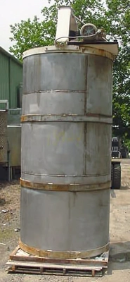 USED 750 GALLON OPEN TOP MIXING TOP OPEN TOP MIXING TANK