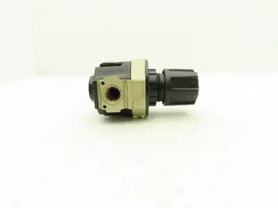 CKD Corp R4000-15-T Pneumatic Pressure Regulator 145PSI Max 1/2"NPT Lot of 2