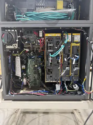 Used 2019 FANUC FANUC R-2000IC/210F Robots Michigan US | Aucto #1332199