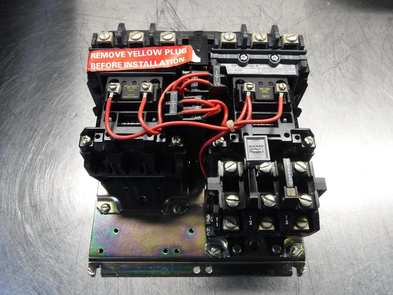 Allen-Bradley 505-BOD Reversing Starter 27A 115-120V (STK)
