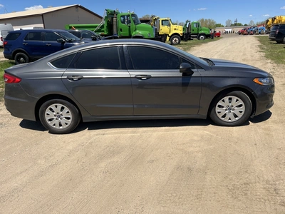 USED 2020 FORD FUSION