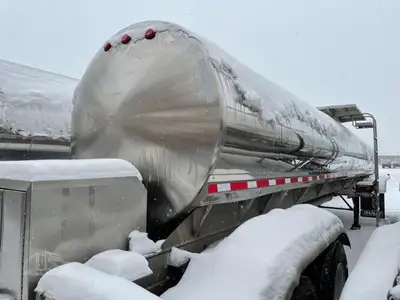Used 1998 WALKER _UNKNOWN_ Liquid Supply Trailers Indiana US | Lakeshore Equipment Sales #1546572