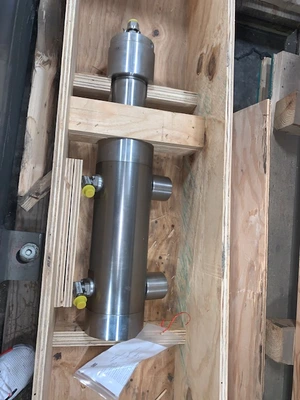 KMT WaterJet HP Cylinder 1; New Storeroom Spare