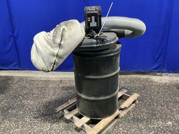 Used DAYTON 3AA17B Dust Collectors Ohio US | HGR 24 #1260916