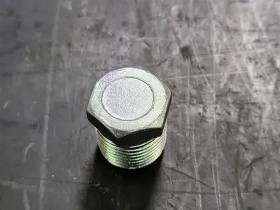 3/8" Hex Plug M-06 NPT (Bag of 18)