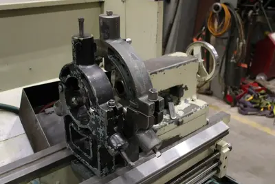 LeBlond Makino 19″ x 54″ Servo Shift Lathe