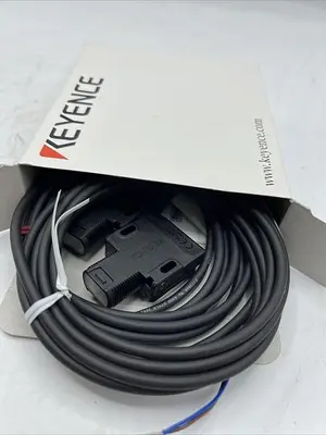 New | in-Stock KEYENCE PZ-G52B Automation Control (HMI) | ND Industrial Surplus #1224104